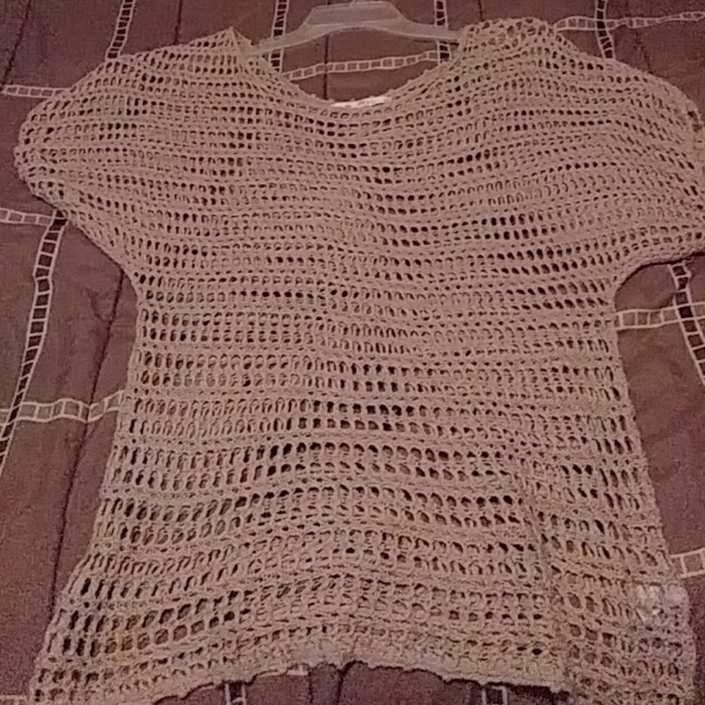 Netted top